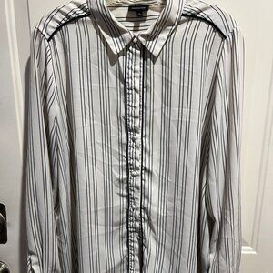 Great White Button down Blouse Sz XL